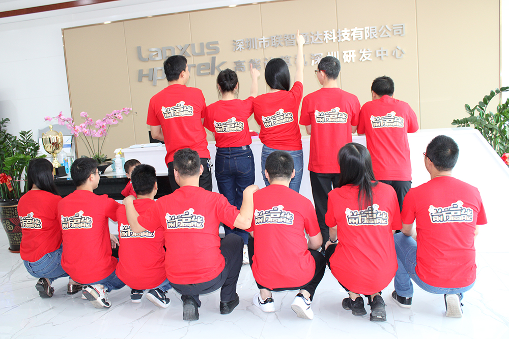 【2021開(kāi)門(mén)紅】 “前方高能”預警 英姿颯爽創(chuàng  )未來(lái)(圖3)