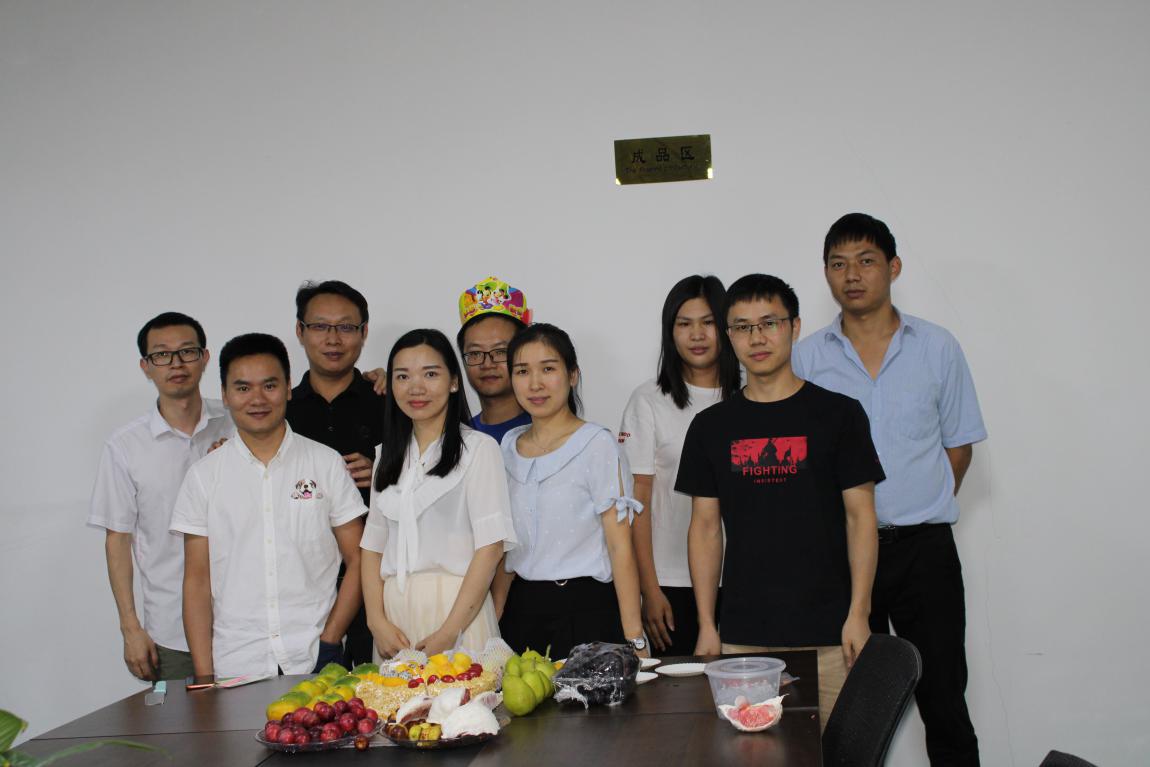 【高能計算機】您的每一個(gè)生日 我都不想缺席